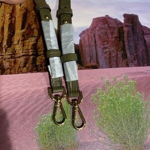 MK NWOT Replacement Leather Strap.